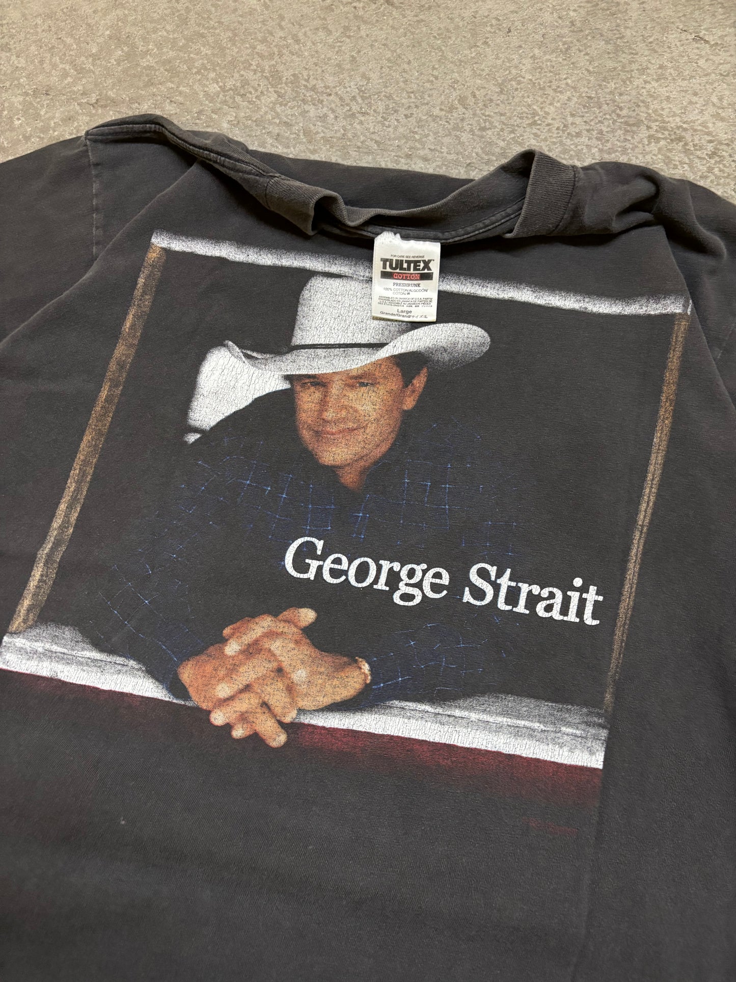 2000s Faded George Straight Tee - L