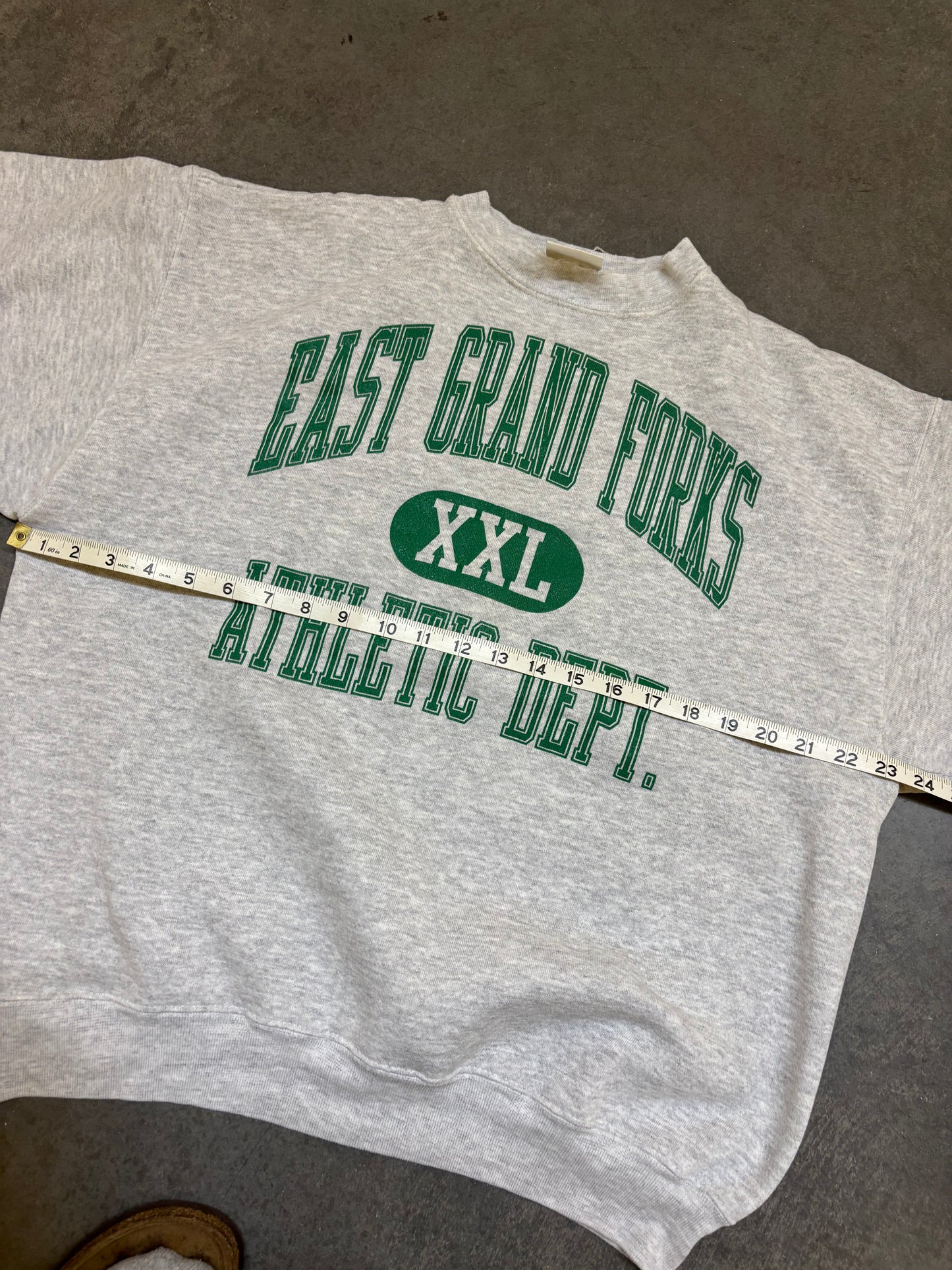 90s Athletic Dept. Sweatshirt - L