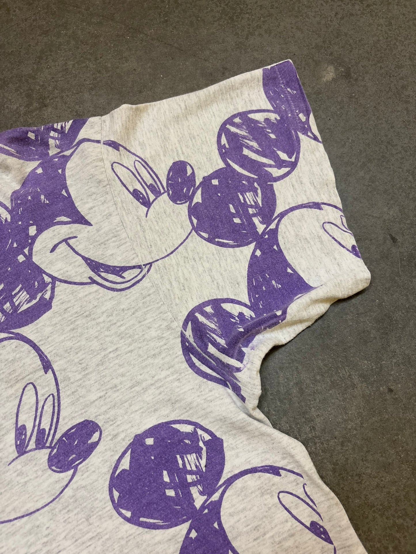 90s Mickey Mouse Tee - XL