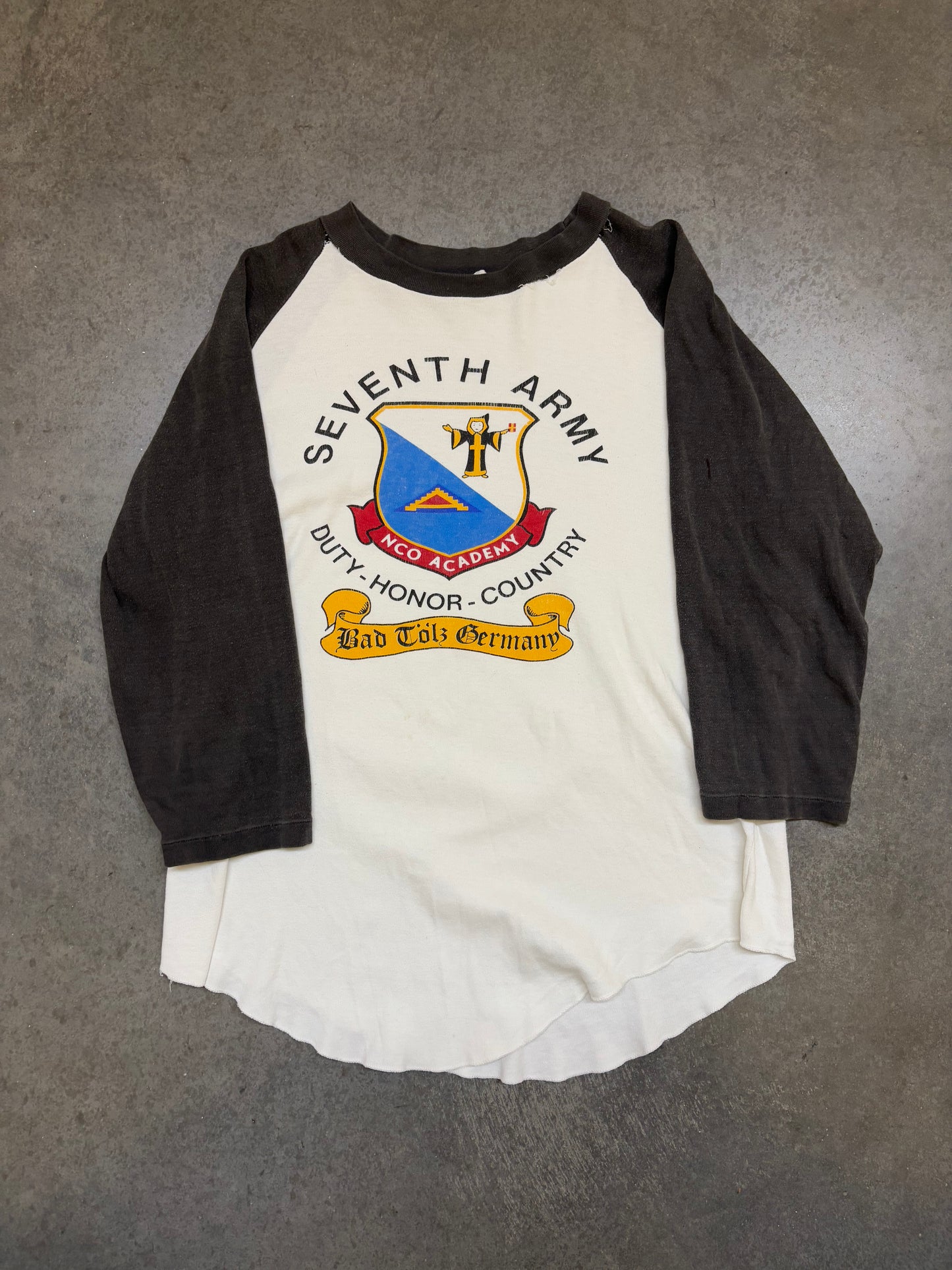 70s/80s Raglan Tee - L