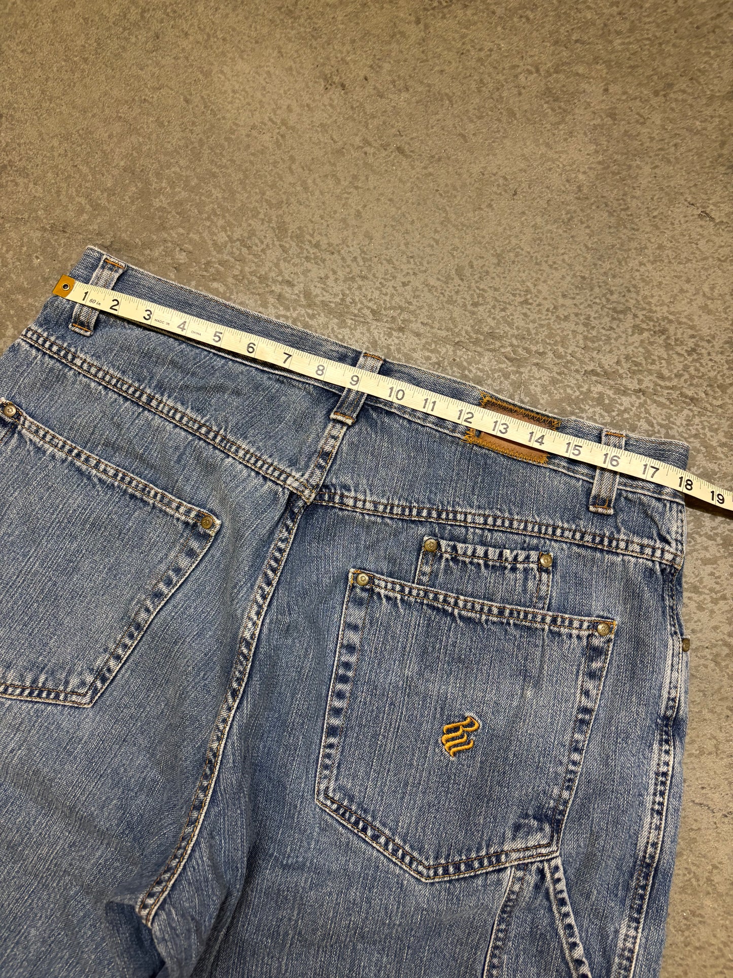Y2K Rocawear Jorts - 36