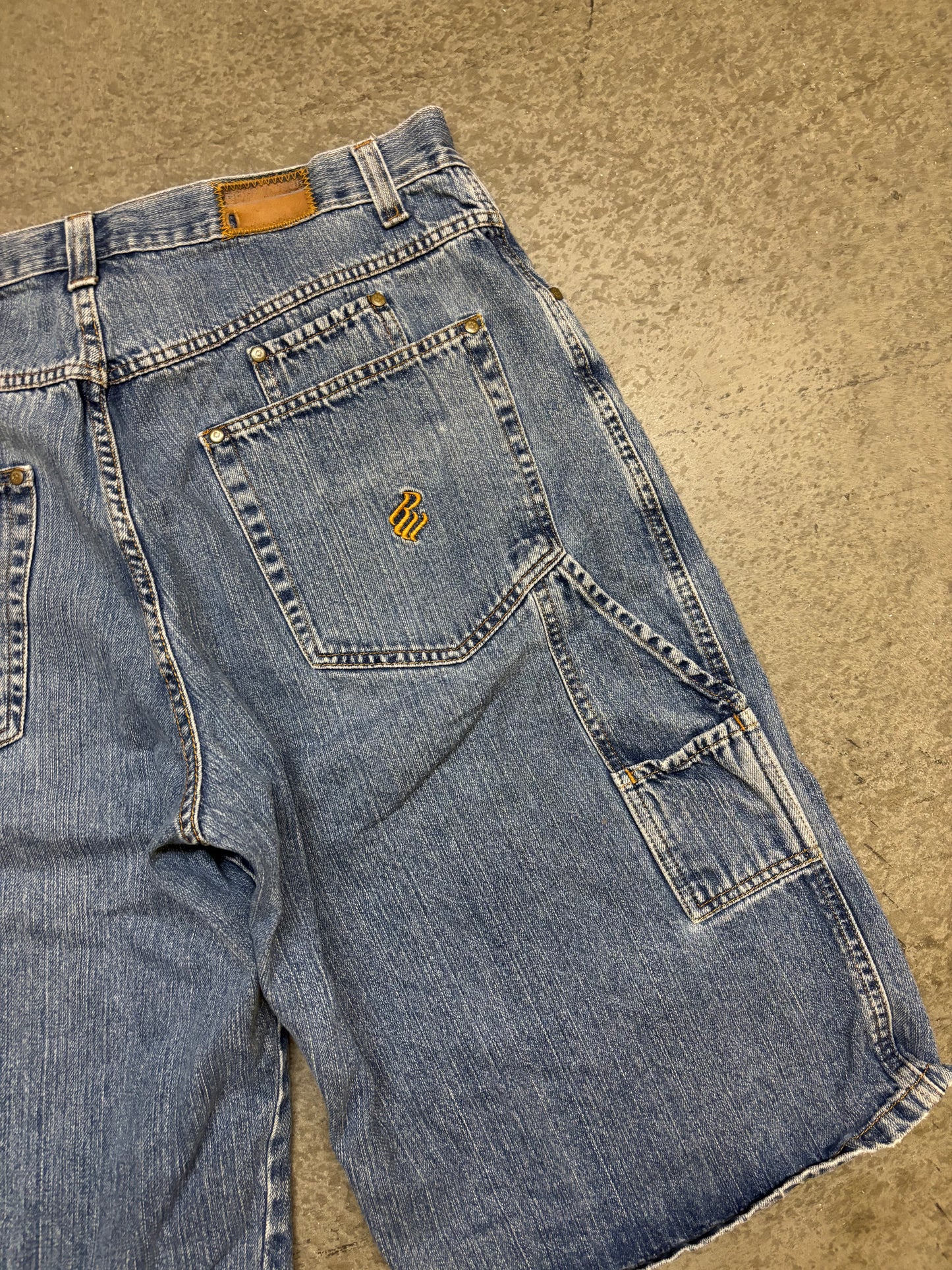 Y2K Rocawear Jorts - 36