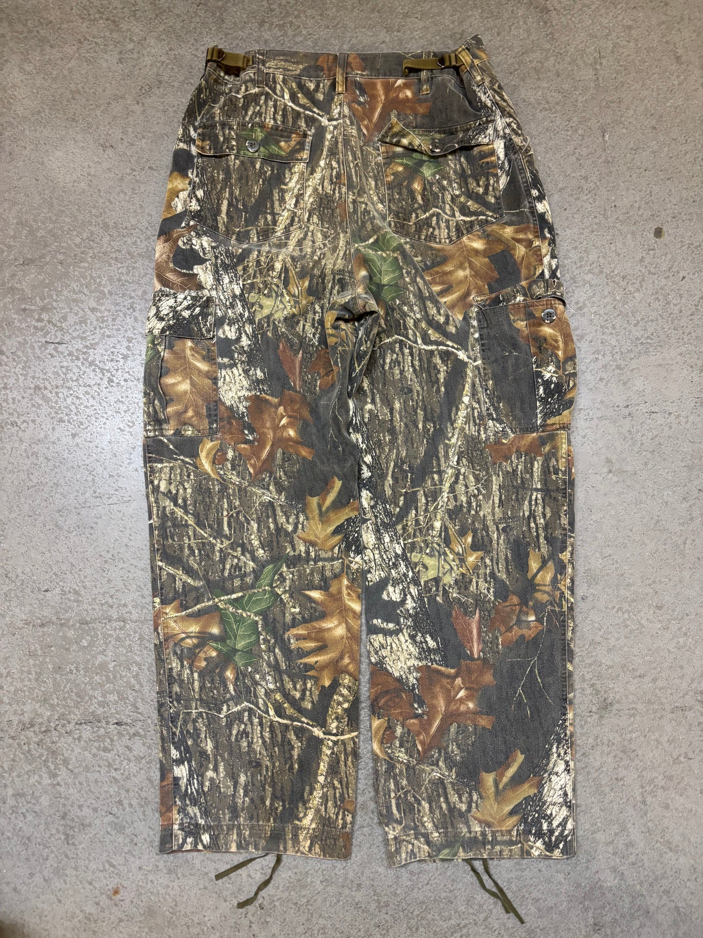 Camo Cargo Pants - 32x32