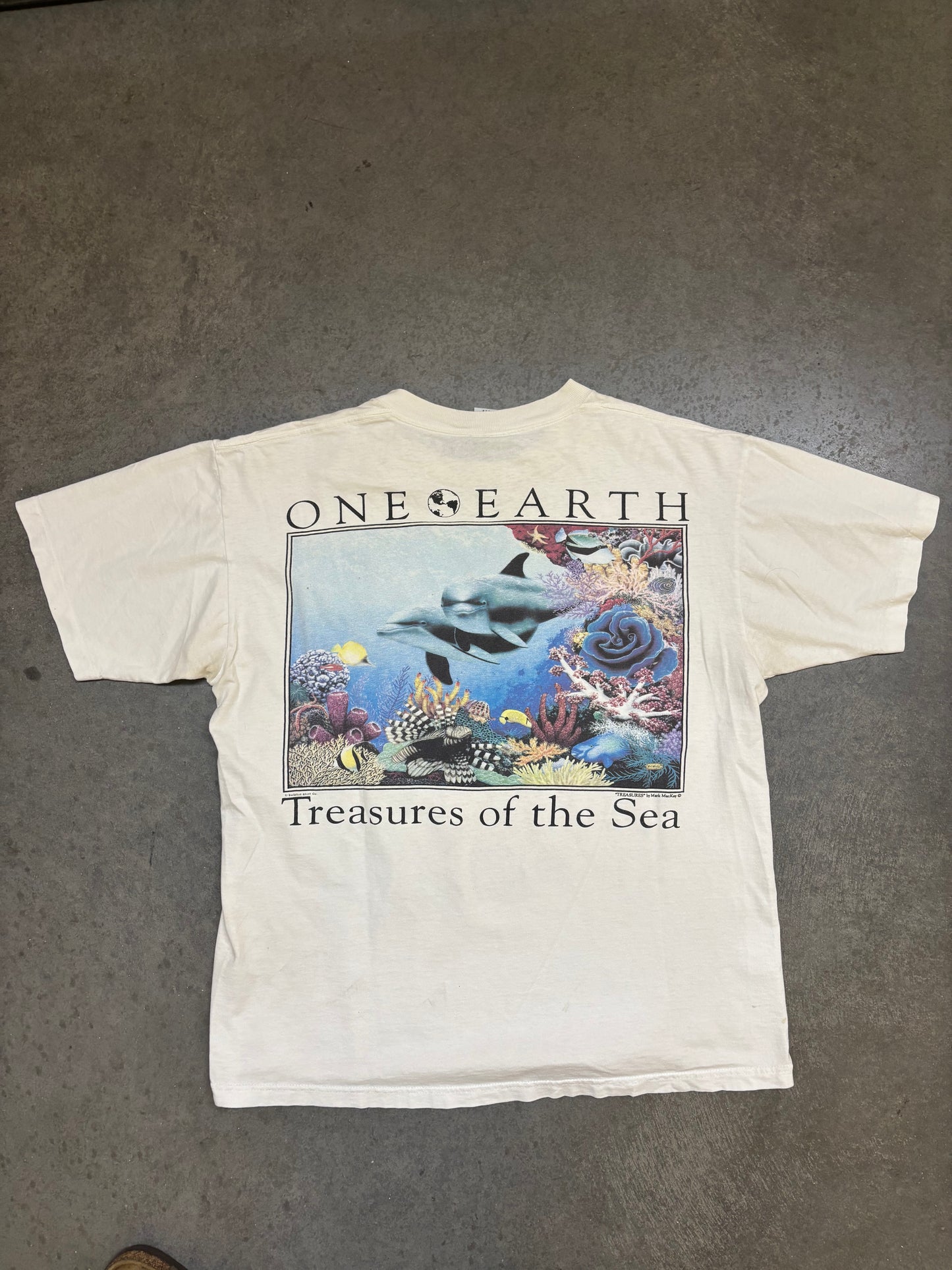 90s Fish Tee - L