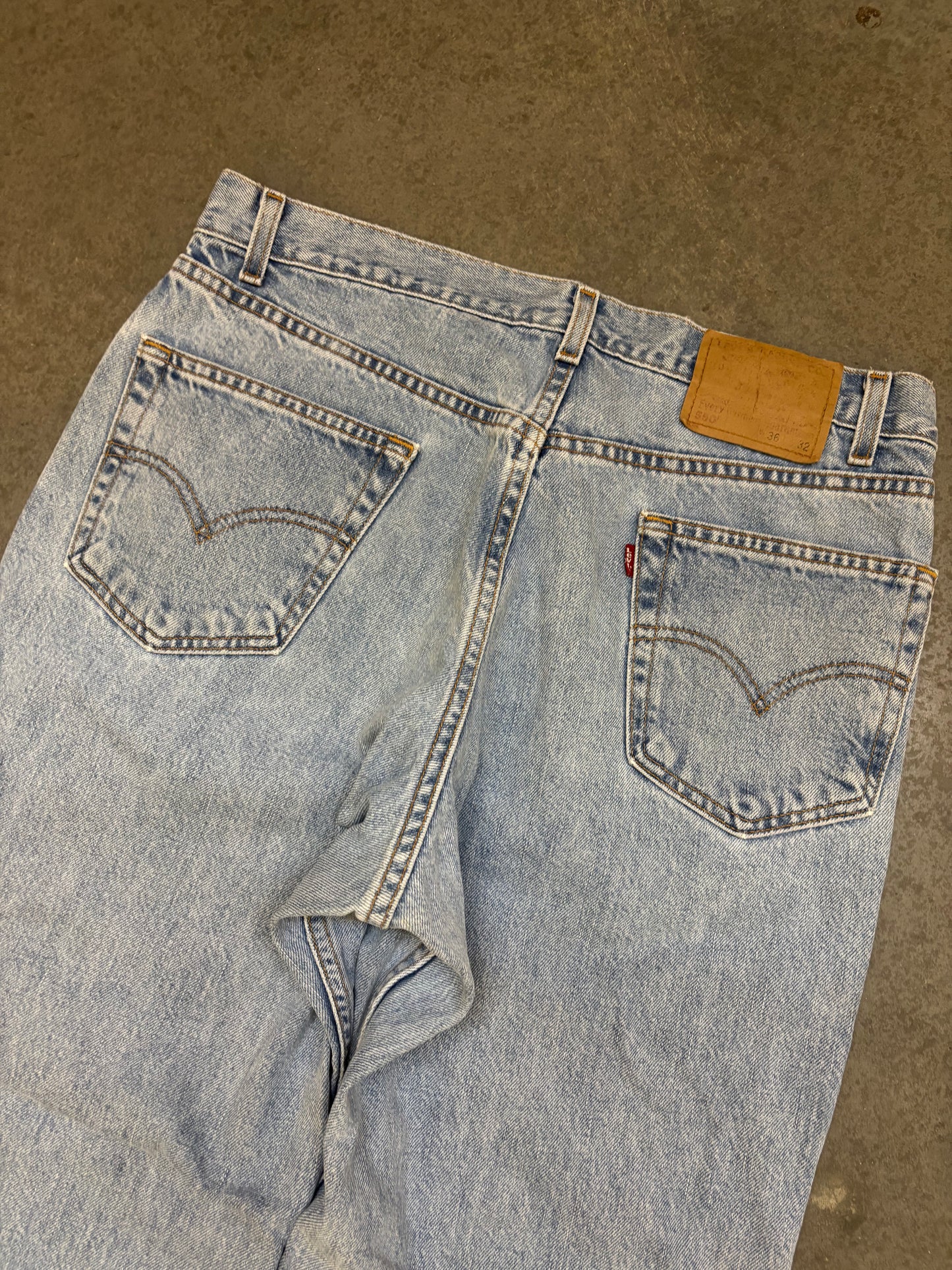 Vintage Levis 550 - 36x32