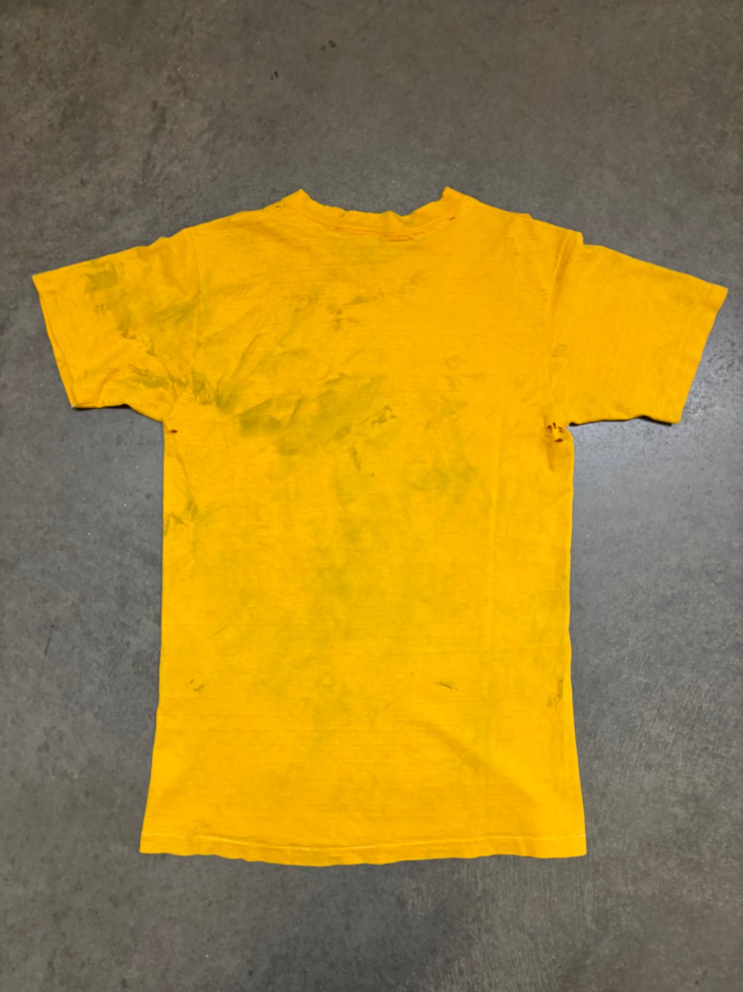 1970s Thrashed Red Zinger Tee - M