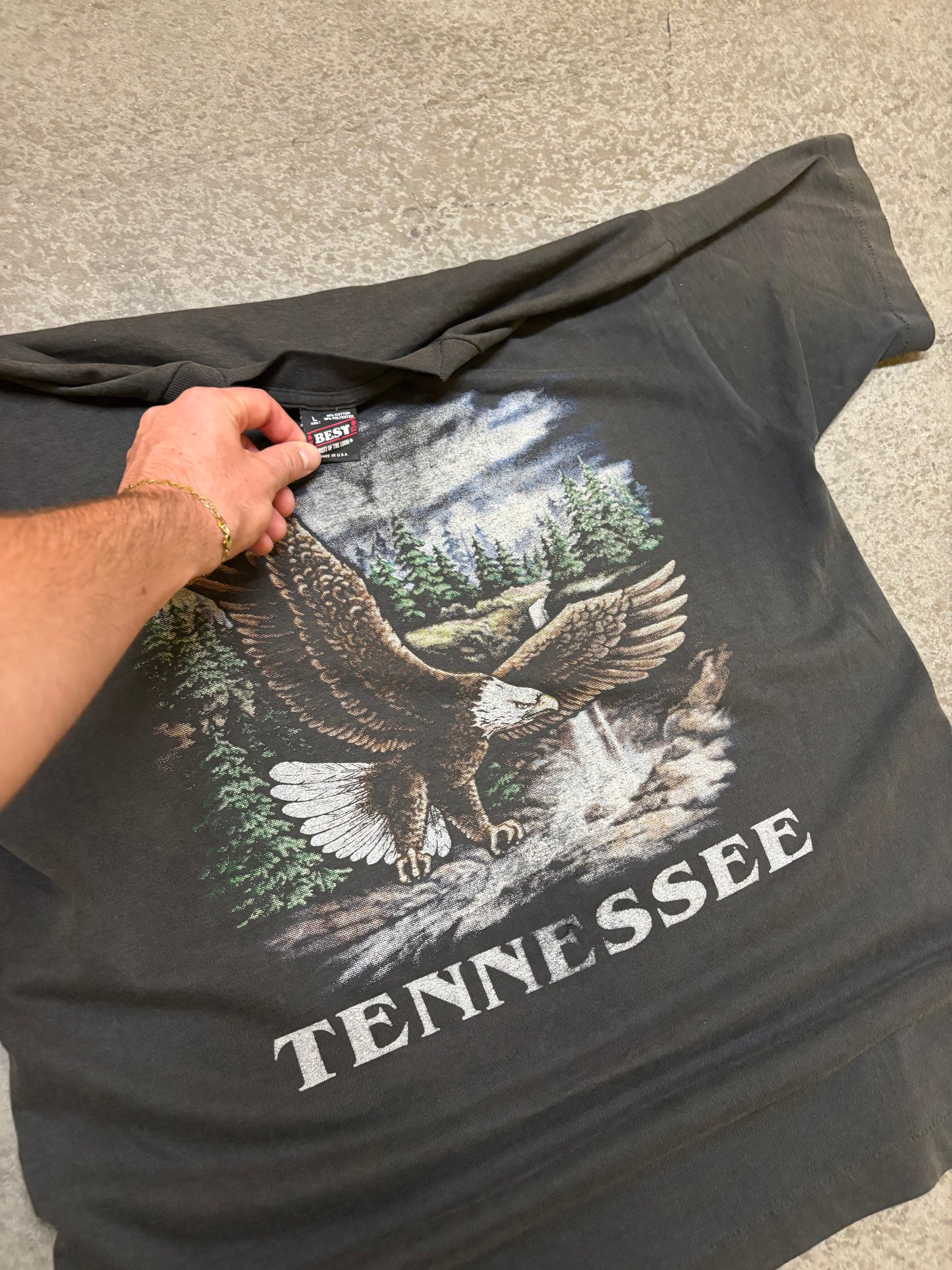 Faded 90s Tennessee Tee - L