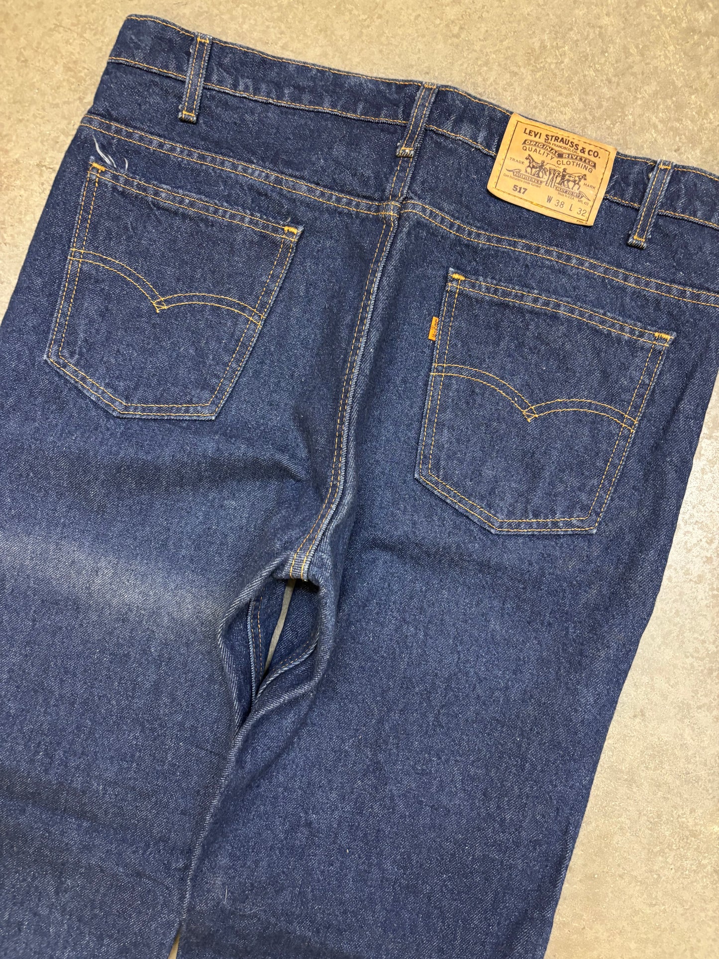 Dark Wash Levis 517 Orange Tabs - 38x32