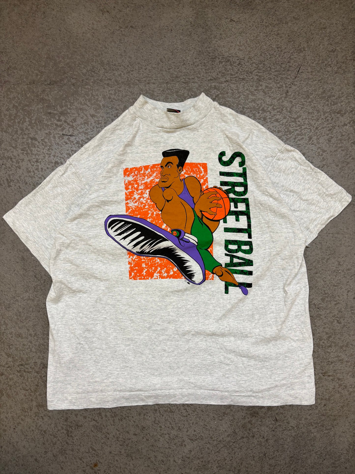 90s Streetball Tee - L