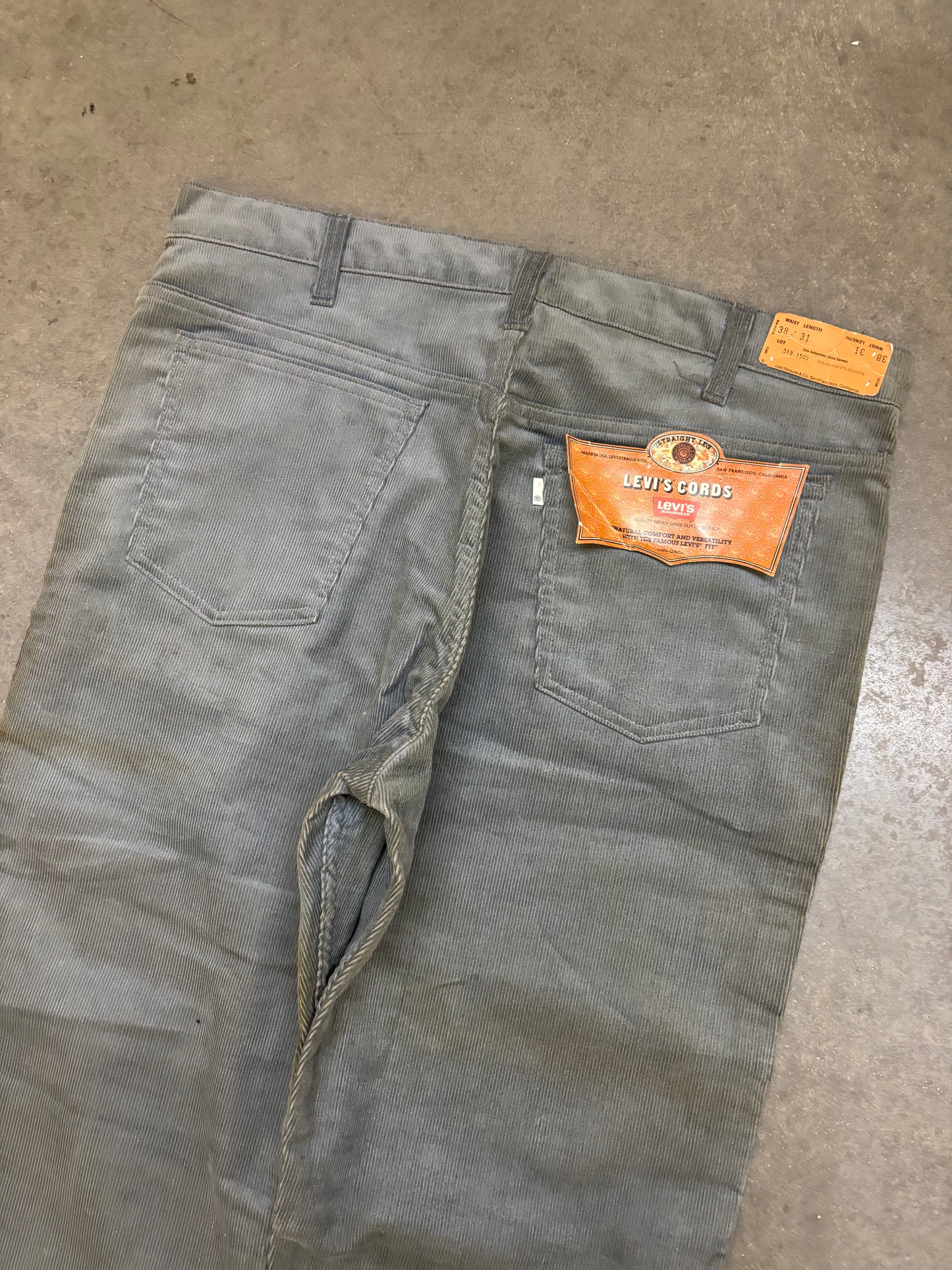 1981 Levi Cords - 38x31