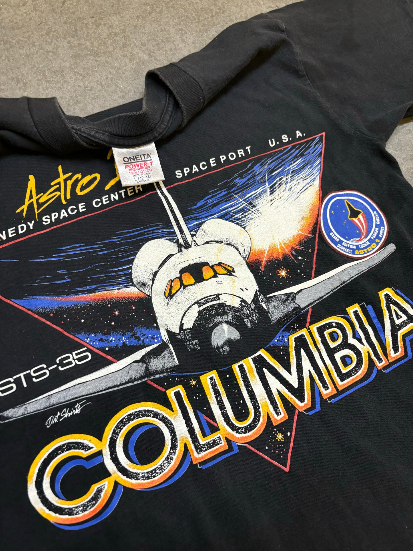 90s Columbia Space Tee - L