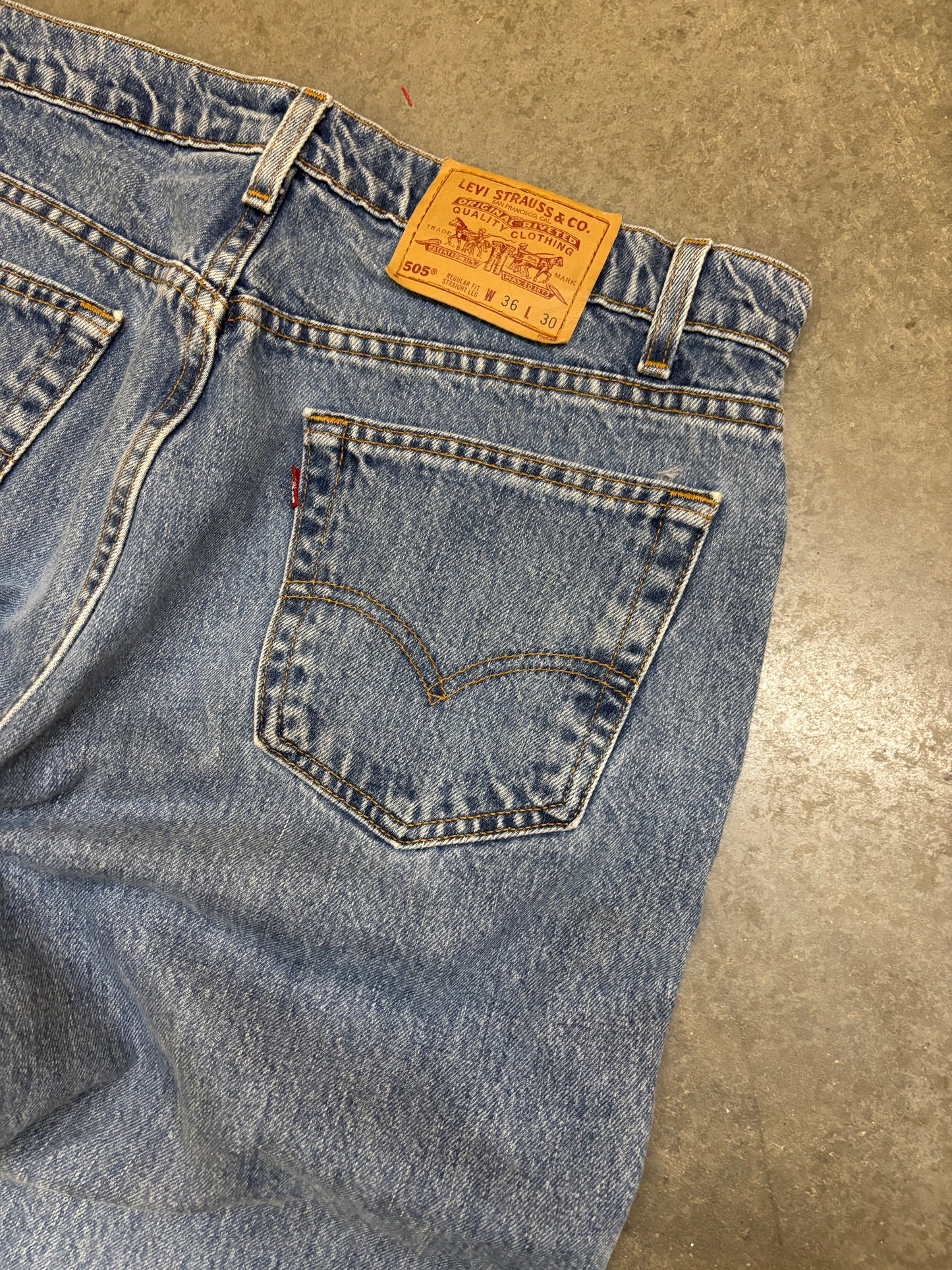 Vintage Levis 505 - 36x30