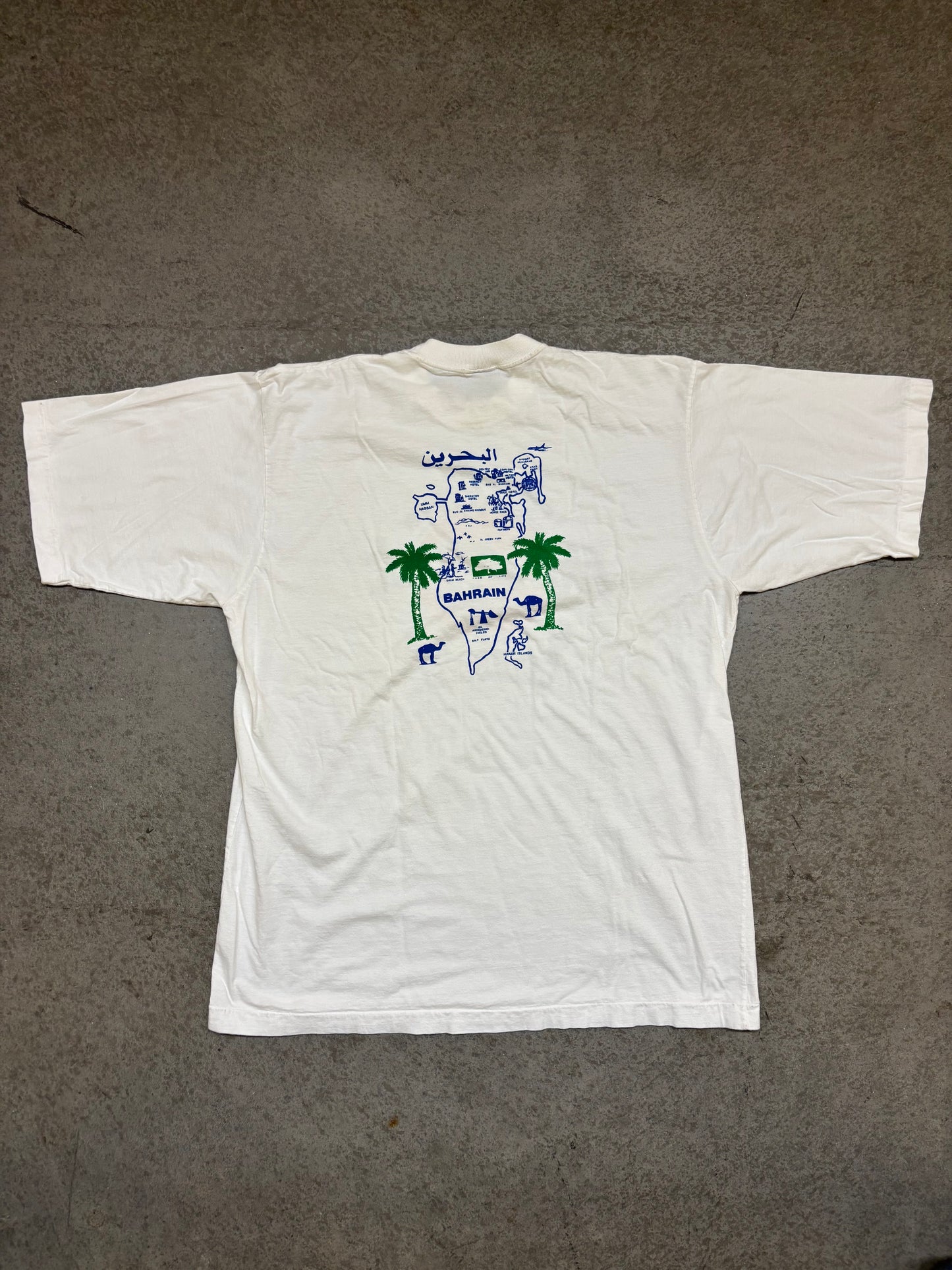 90s Hard Rock Bahrain - XL