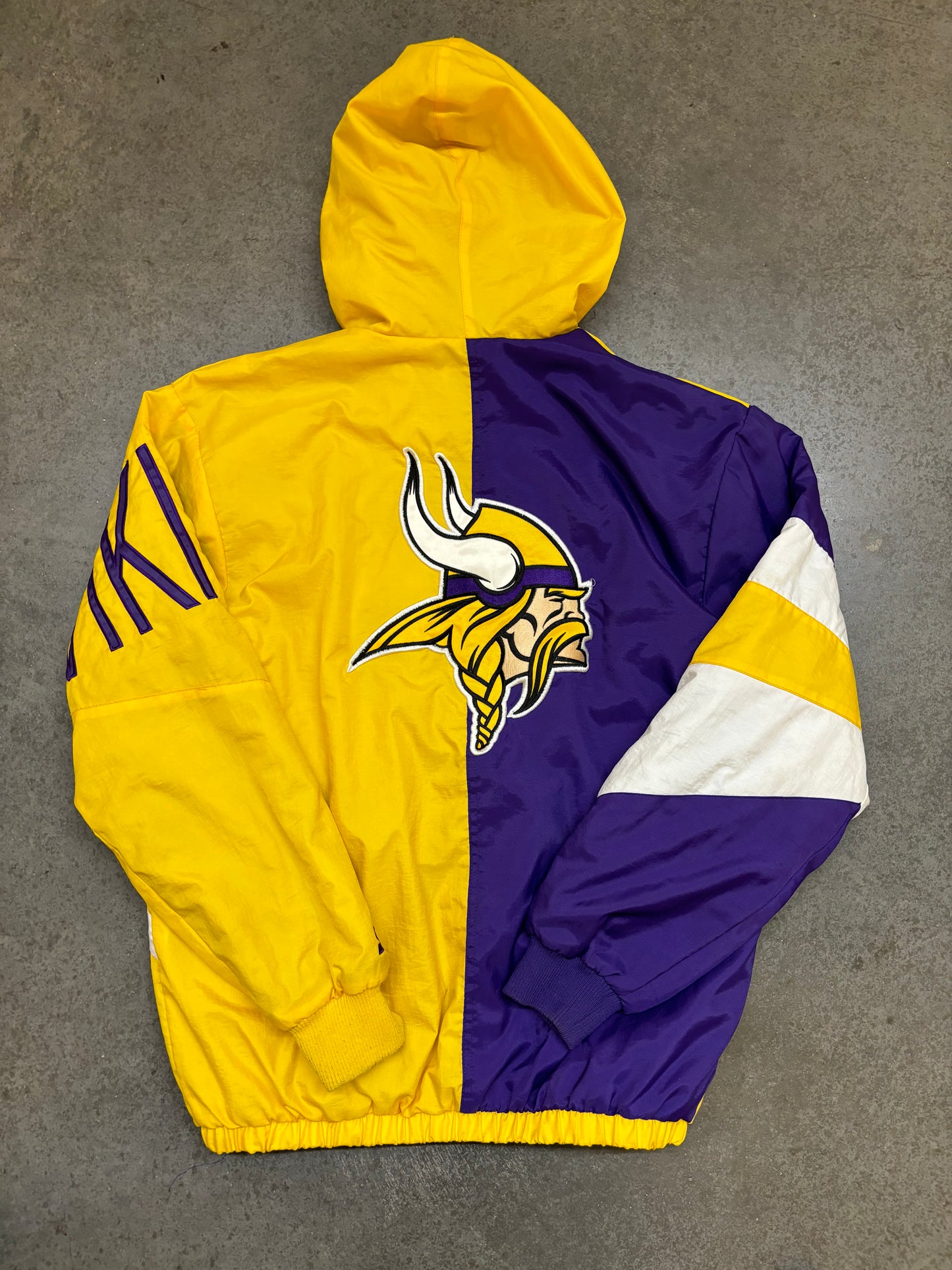 Minnesota Vikings Starter Jacket - M