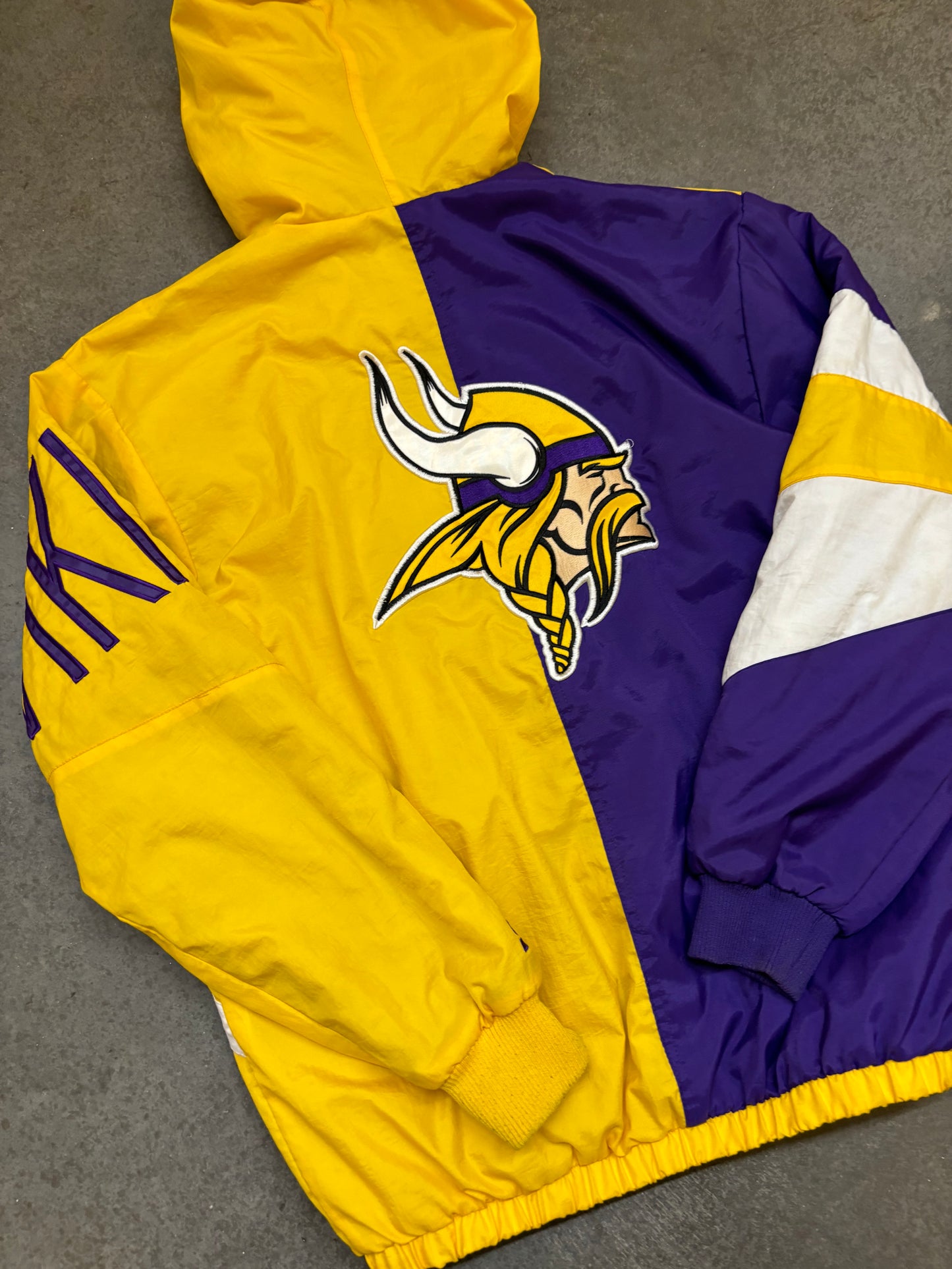 Minnesota Vikings Starter Jacket - M