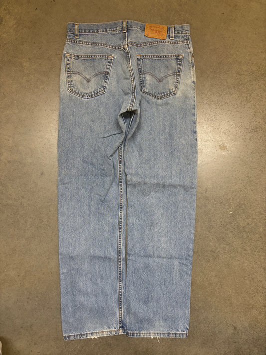 90s Levis 505 - 36x32